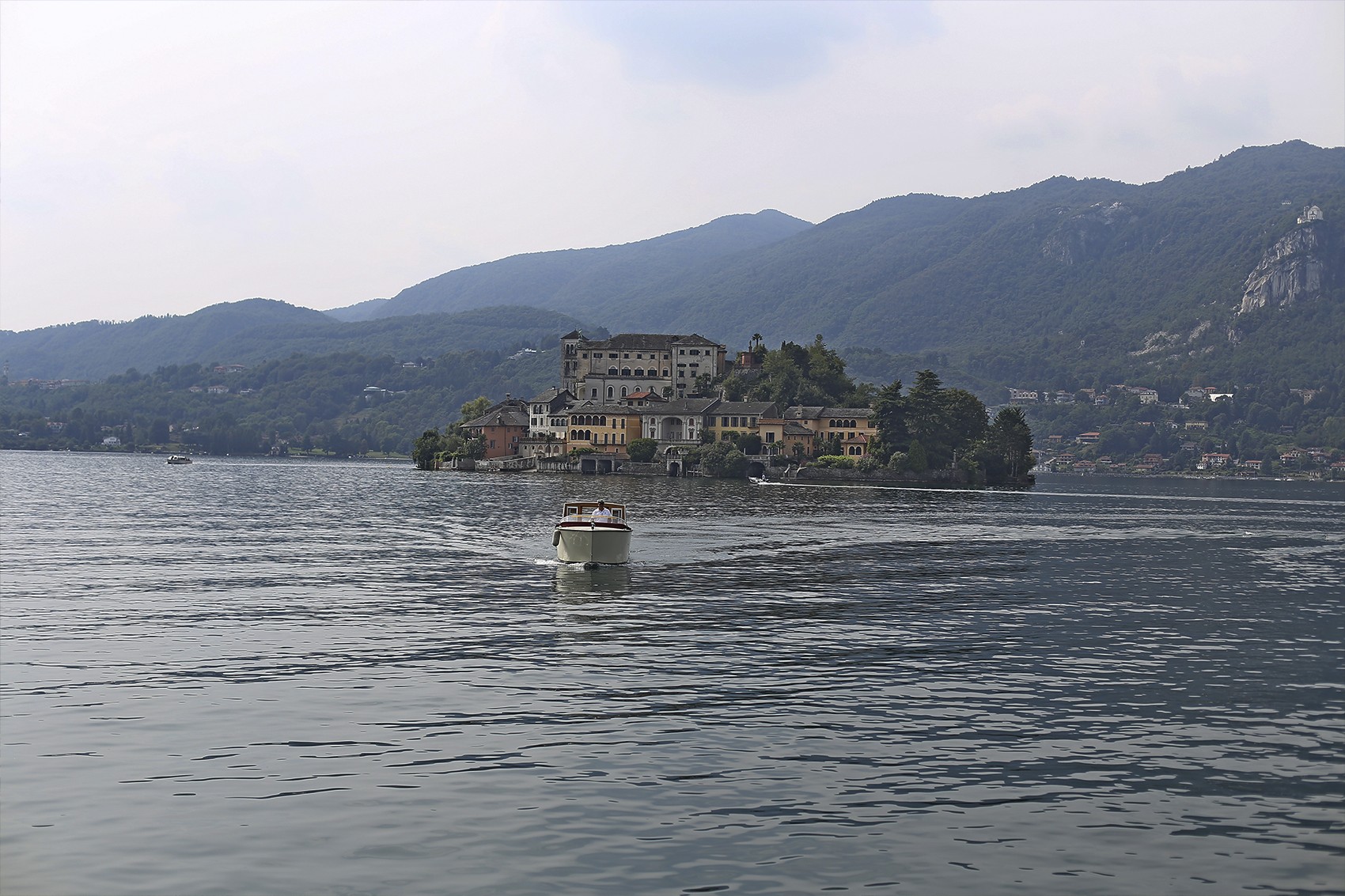 Lake Orta Budget Wedding