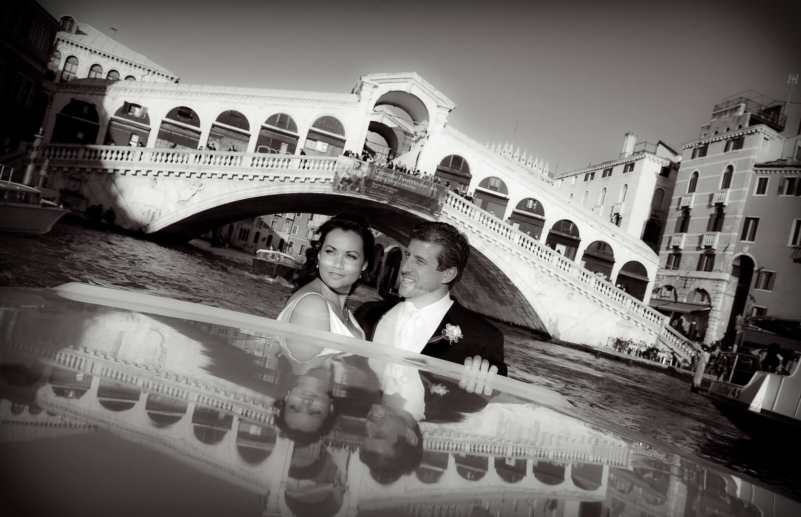 Elope in Venice