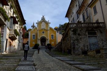 lake-orta-church-wedding-santa-maria-assunta
